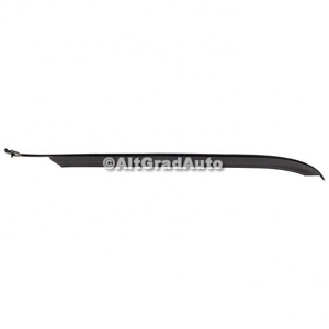 Acoperire dreapta amortizor hayon Ford Mustang Mach-E MACH-E (CGW) EV 286 HP oe 2485953