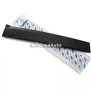 Bandou vertical usa stanga 3 usi Ford Fiesta (2002-2005) 1.25 16V 75 HP oe 1473663