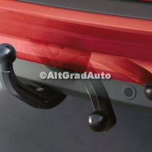 Carlig remorcare retractabil Ford C-Max (2016-2020) 2.0 TDCi 170 HP oe 1929664