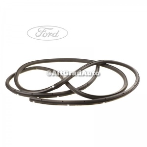 Cheder usa fata dreapta 3 usi Ford fiesta mk6 facelift 1.25 16v