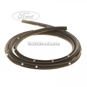 Cheder usa fata dreapta 5 usi Ford fiesta 5  1.25 16v