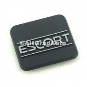 Emblema Escort pe aripa Ford escort 2 1.3