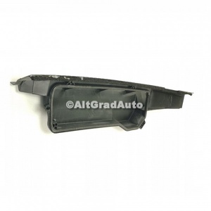 Grila inferioara stergatoare Ford Fiesta (2002-2005) 1.25 16V 75 HP oe 1415590