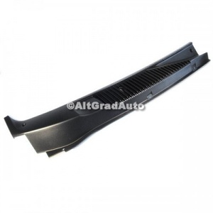 Grila parbriz dreapta Ford Tourneo Connect (2002-2014) 1.8 Di 75 HP oe 1356680