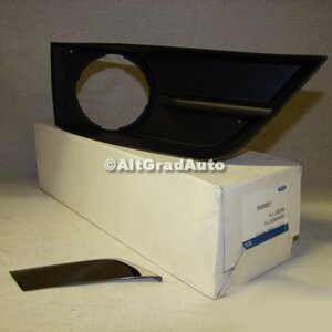 Grila proiector dreapta ST Ford Mondeo (2000-2007) ST220 226 HP oe 1350002