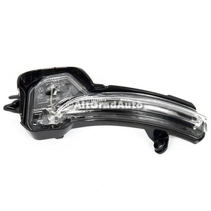 Lampa semnal oglinda stanga Ford Mustang Mach-E MACH-E (CGW) EV 286 HP oe 2489520