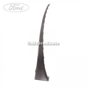 Ornament parbriz dreapta, spre parbriz Ford kuga mk1 2.5 4x4