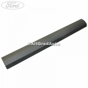 Ornament prag interior fata dreapta 4/5 usi Ford Focus (2004-2007) 1.4 80 HP oe 1449651