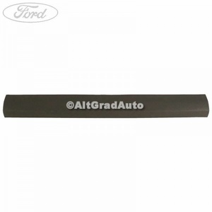 Ornament prag interior fata dreapta 5 usi Ford Focus (2008-2011) 1.4 80 HP oe 1500969