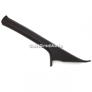 Ornament stalp A stanga negru Ford Focus (2004-2007) 1.4 80 HP oe 1463530