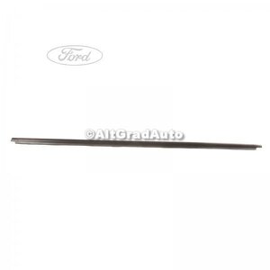 Perie exterioara geam fata stanga Ford Mondeo (1993-1996) 1.6 i 16V 90 HP oe 1002131