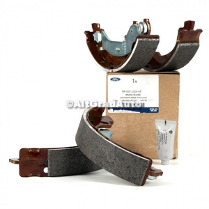 Saboti frana pana in an 05/2010 Ford Ka (2009-2016) 1.2 69 HP oe 1581895