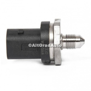 Senzor presiune rampa injectoare Ford Mustang (2015-2018) 2.3 EcoBoost 314 HP oe 5255376