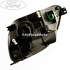Far dreapta H4 Ford Fiesta 5  1.6 16V 100 HP oe 1320348