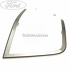 Ornament grila proiector dreapta model ST Ford Focus (2004-2007) 2.5 ST 225 HP Part Number 6M5Y15A245BAZJAC