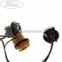Soclu lampa stop 3 usi Ford Fiesta MK5 facelift 1.6 16V 100 HP Part Number 6S6113A412BC
