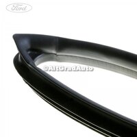 Cheder usa fata stanga 3 usi Ford Fiesta MK6 1.25