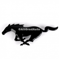 Emblema grila radiator Mustang model negru Ford Mustang 2.3 EcoBoost