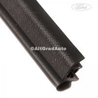 Cheder usa fata 5 usi Ford Fiesta MK5 1.25 16V