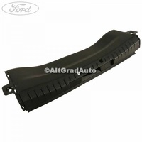 Ornament compartiment portbagaj centru 4 usi berlina Ford Focus MK2 1.4