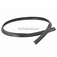 Ornament parbriz Ford Mondeo MK2 1.6 i