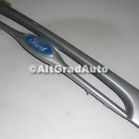 Grila radiator Ford Mondeo 1 1.6 i 16V