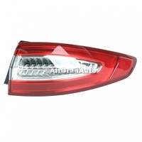 Lampa stop dreapta spre exterior 5 usi hatchback Ford Mondeo MK5 1.0 EcoBoost