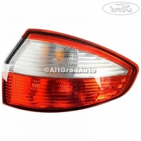 Lampa stop interior model berlina stanga Ford Fiesta MK8 1.0 EcoBoost