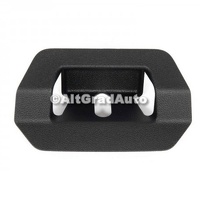 Ornament incuietoare hayon pe caroserie combi Ford Focus Active 1.0 EcoBoost